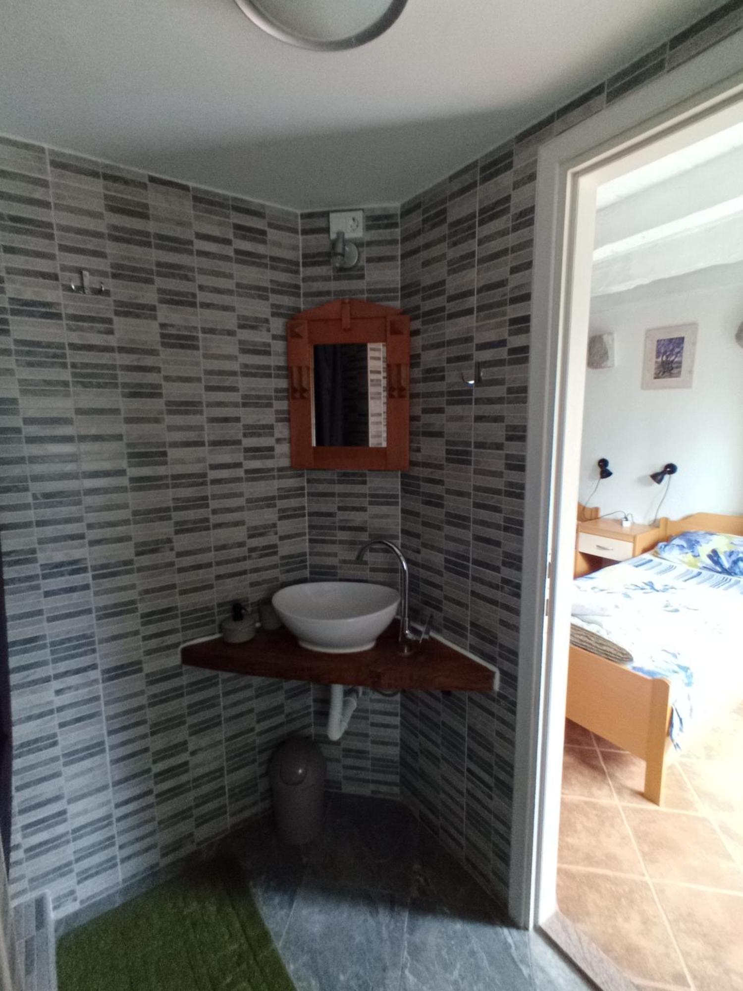 Apartmani Bartulasi Roč Kültér fotó