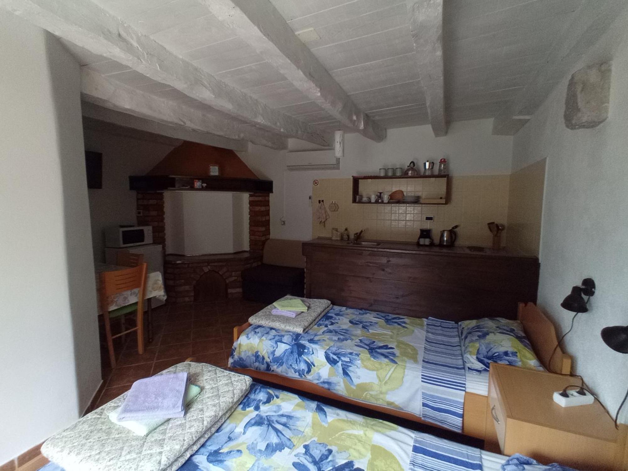 Apartmani Bartulasi Roč Kültér fotó